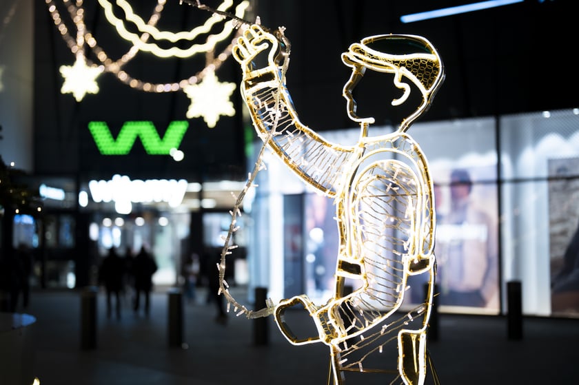 Świąteczne iluminacje we Wrocławiu koło CH Wroclavia